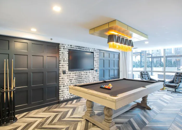 Gold Coast 1br W Gym Lounge 1 Block To L Chi-799 Апартаменты